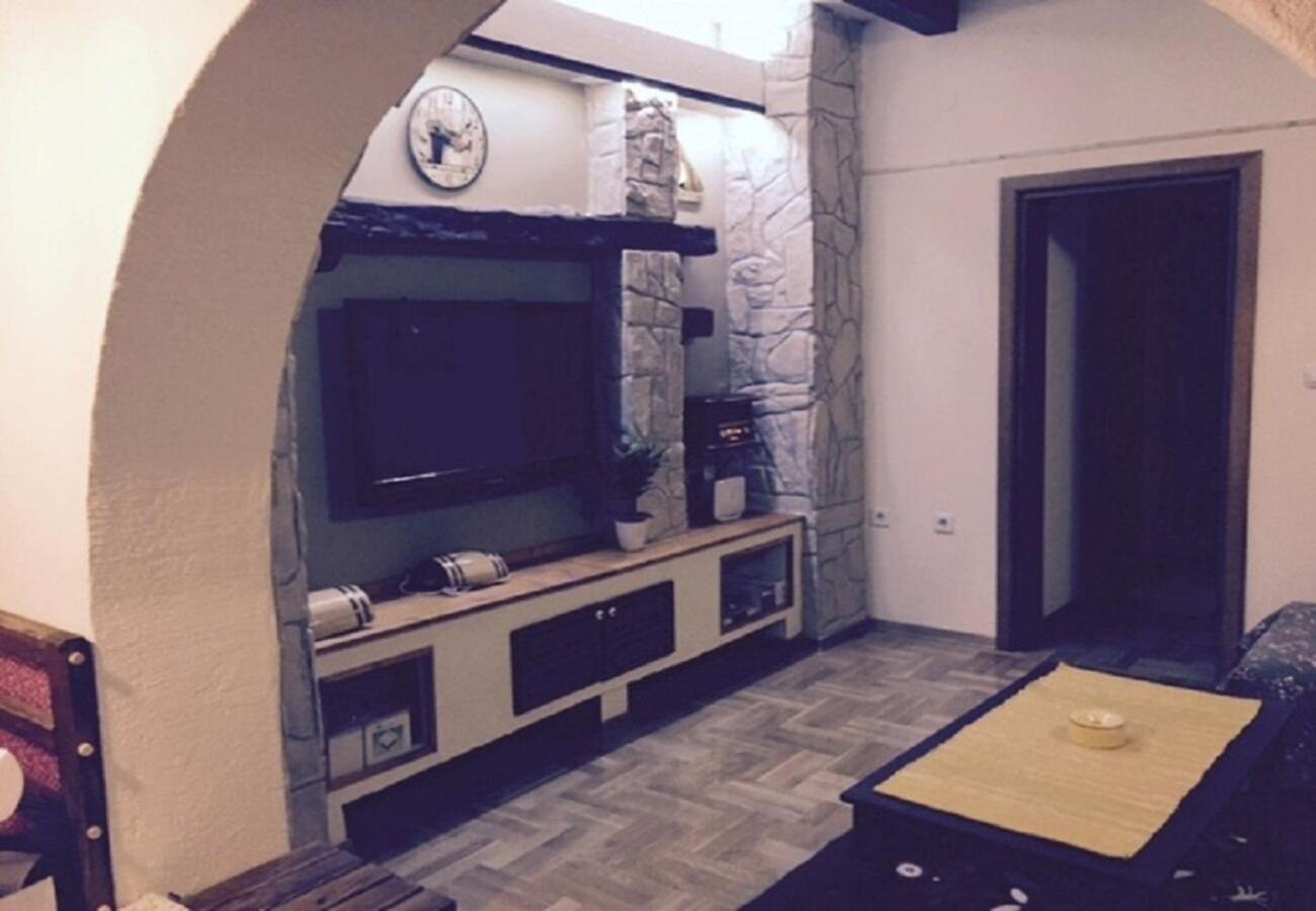 Apartments Neno - 20 M From Beach リバリサ エクステリア 写真
